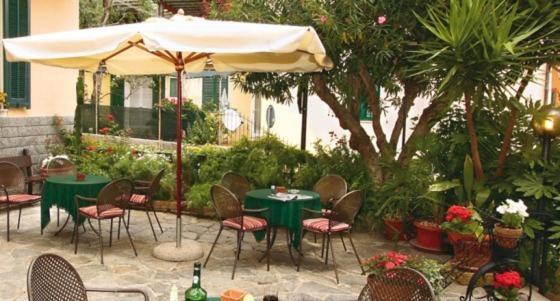 Hotel Villa Bianca Laigueglia Eksteriør bilde
