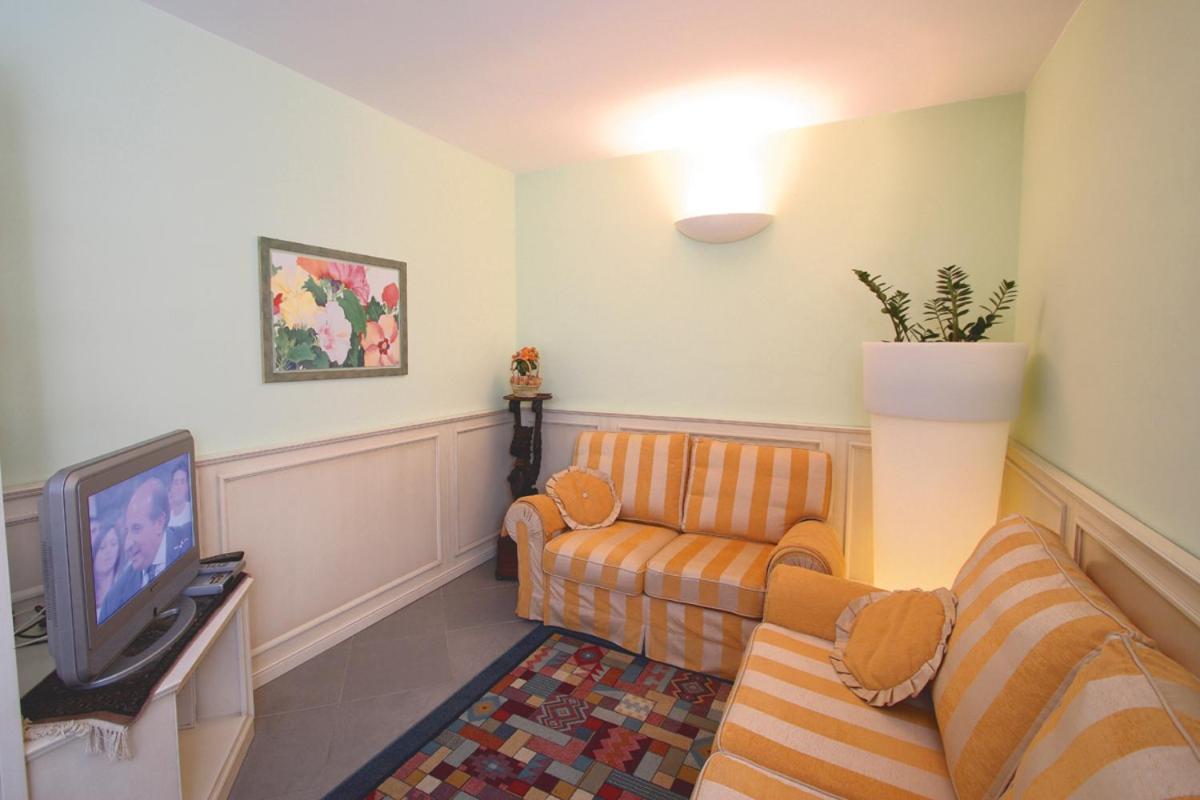 Hotel Villa Bianca Laigueglia Eksteriør bilde